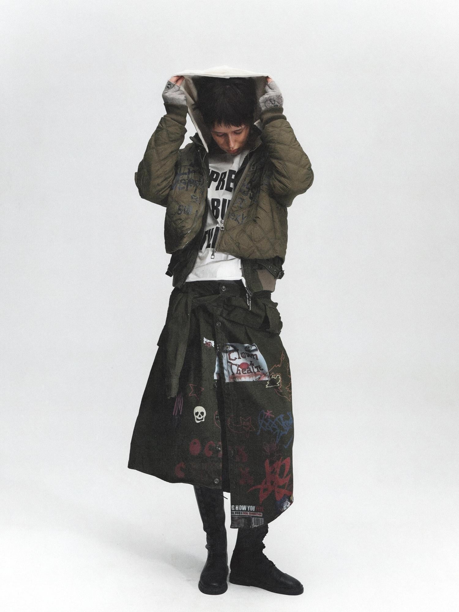 FULLTIDE Distressed Irregular Graffiti Print Punk Women&
