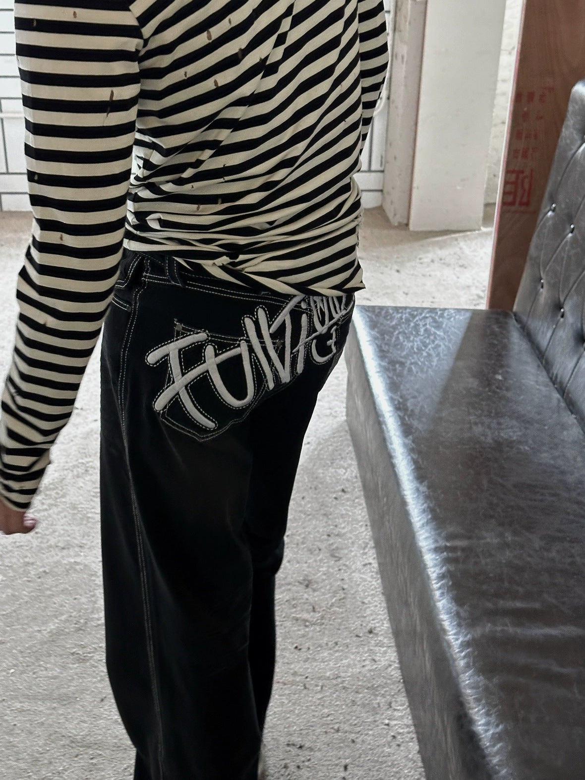 FULLTIDE Distressed Minimal Straight Low Rise Non Stretch Unisex Black Gray Denim Jeans