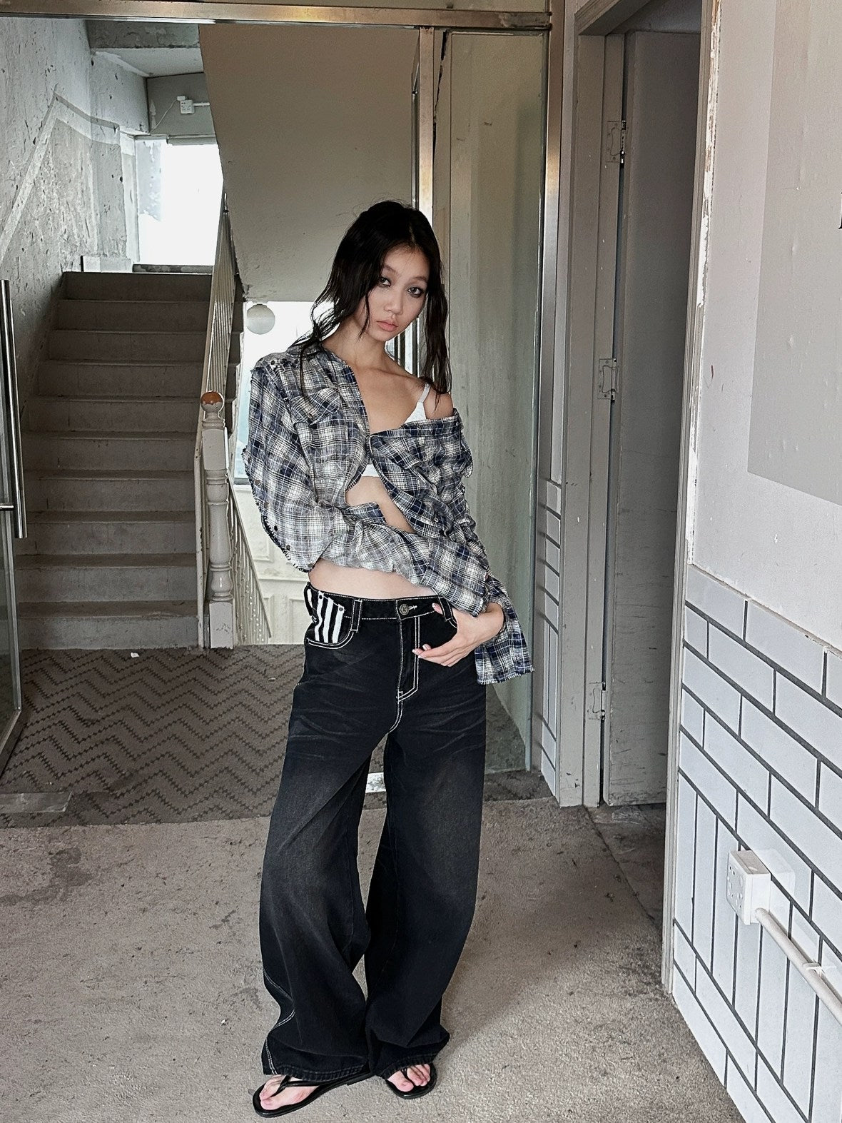 FULLTIDE Distressed Minimal Straight Low Rise Non Stretch Unisex Black Gray Denim Jeans