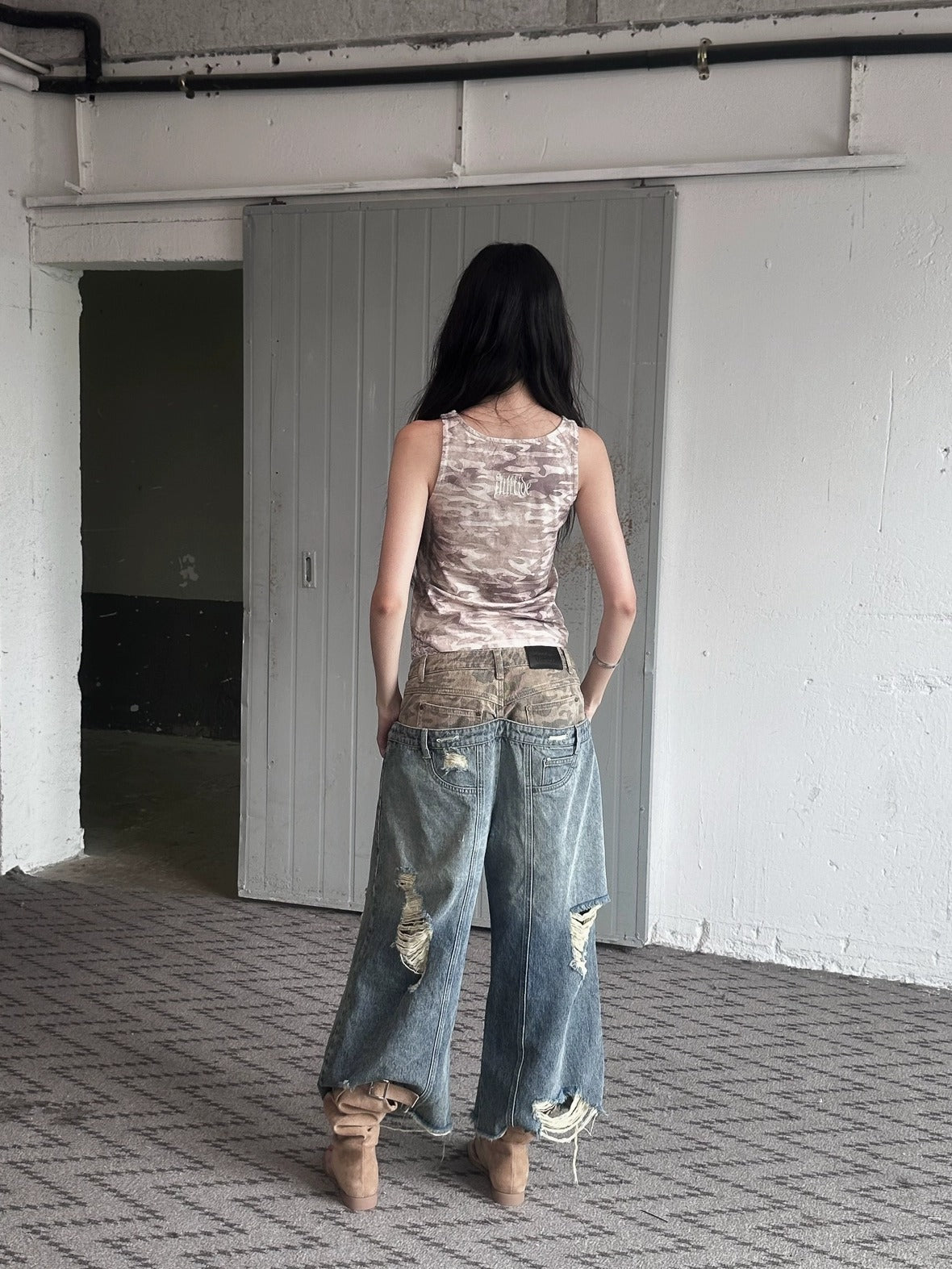 FULLTIDE Durable Deconstructed Patchwork Low Waist Ripped Camo Denim Relaxed Button Jeans