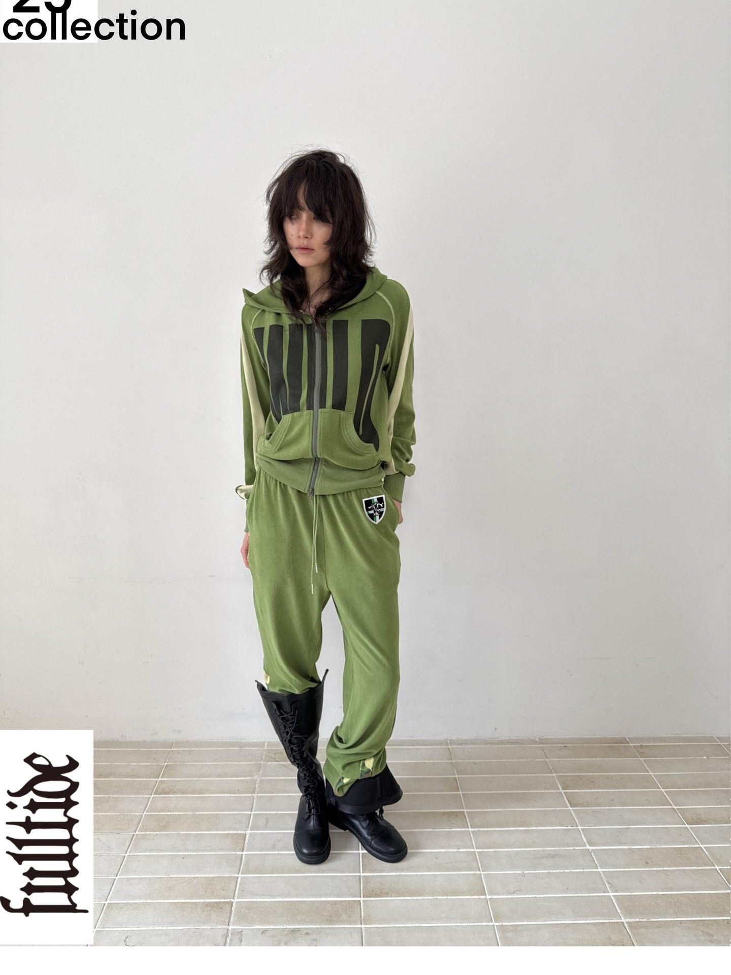 FULLTIDE Embroidered Badge Cracked Velvet Colorblock Women&