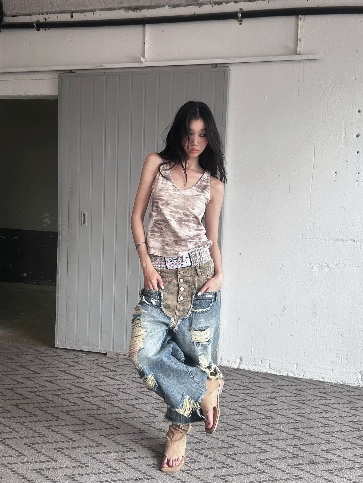 FULLTIDE Embroidered Printed Street Slim Fit Strappy Women Cotton Olive Beige Tank Top