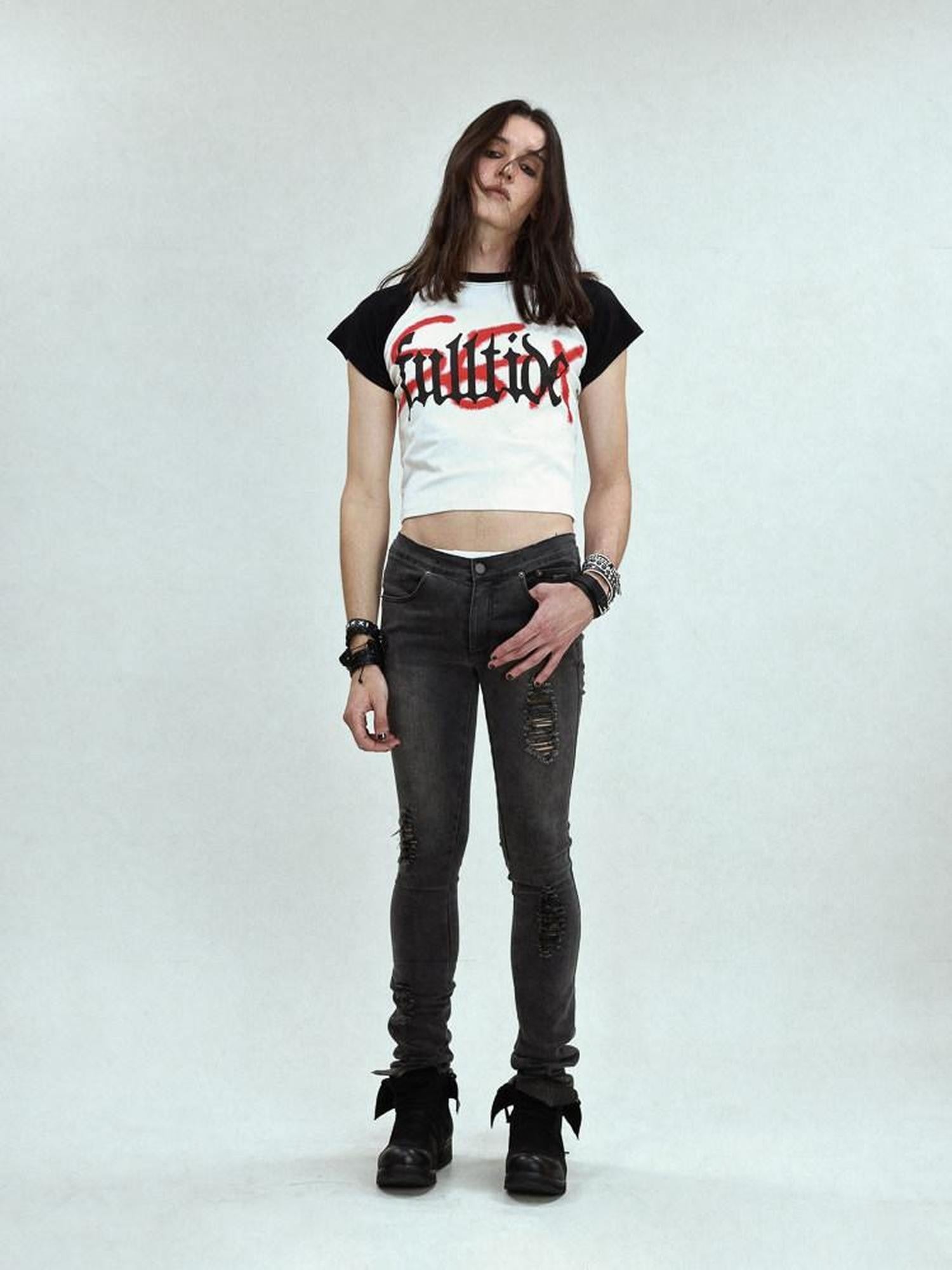 FULLTIDE Exposed Waist Text Print Thermal Transfer Raglan Women&