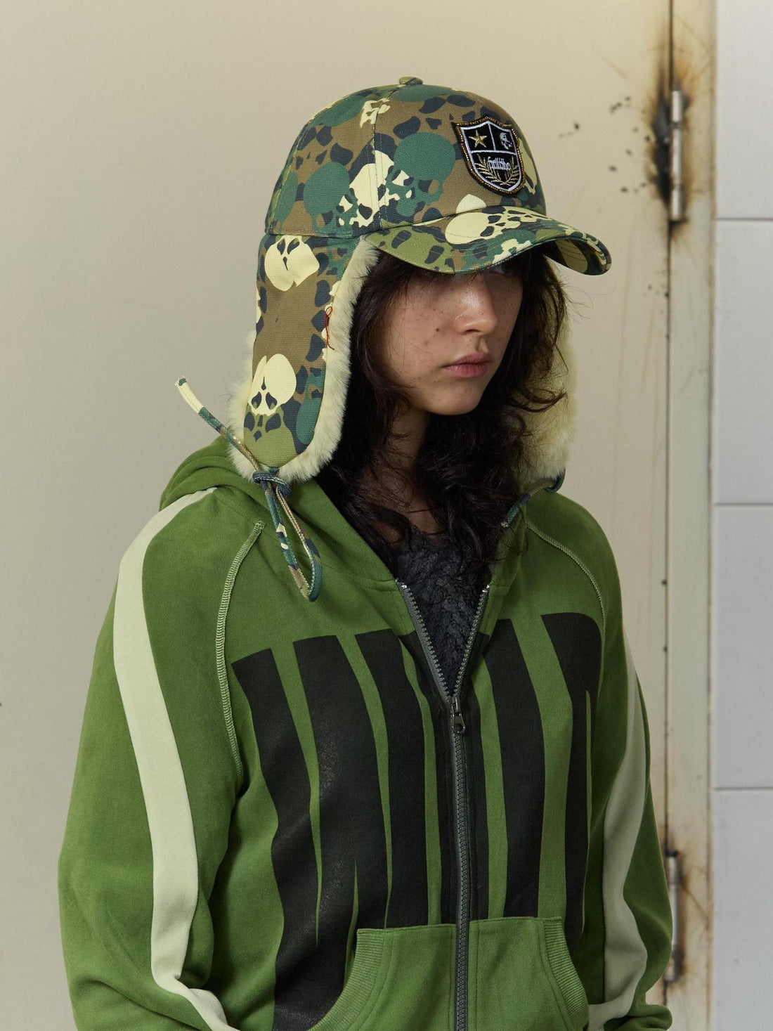 FULLTIDE Fuzzy Patchwork Camo Badge Silk Screen Print Women&
