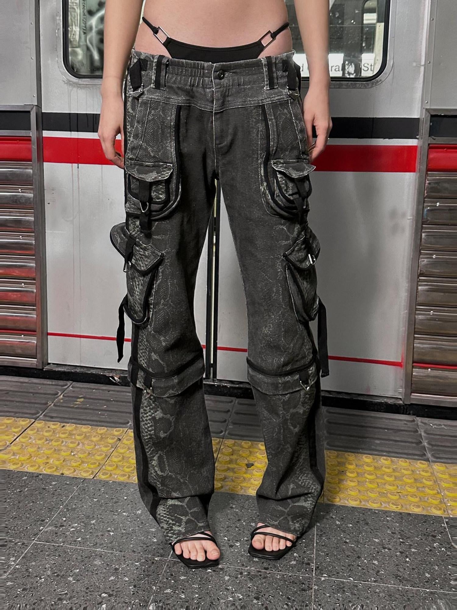 FULLTIDE Hand Painted Distressed Low Waist Workwear Women&