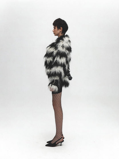 FULLTIDE Insulated Faux Fur Collar Midlength Loose Fit Workwear Women V Neck Black Jacket