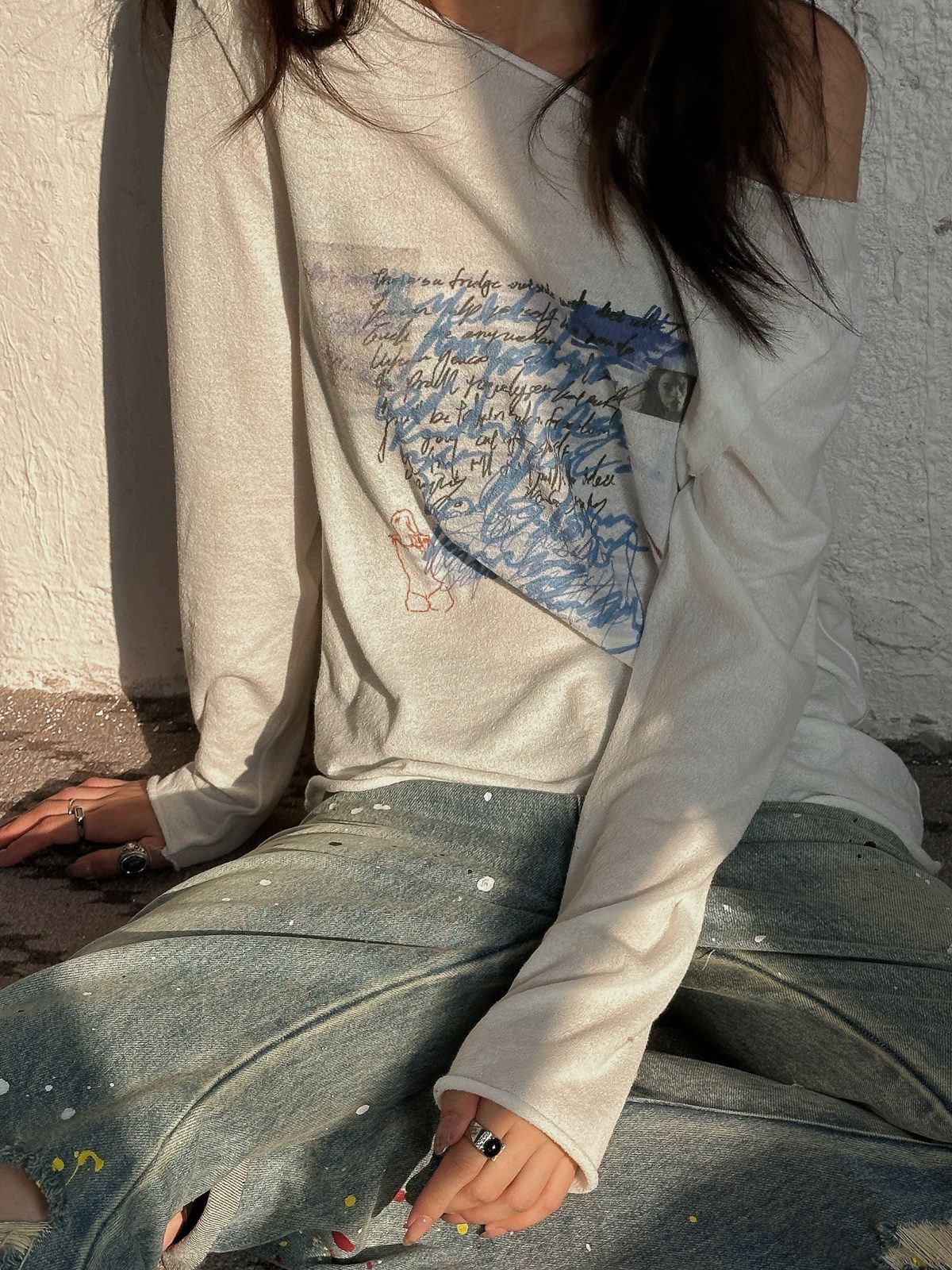 FULLTIDE_Ivory_Graffiti_Print_Fuzzy_Textured_Women&