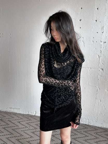 FULLTIDE Original Design Cropped One Shoulder Solid Flocked Women Black Two Piece T-Shirt