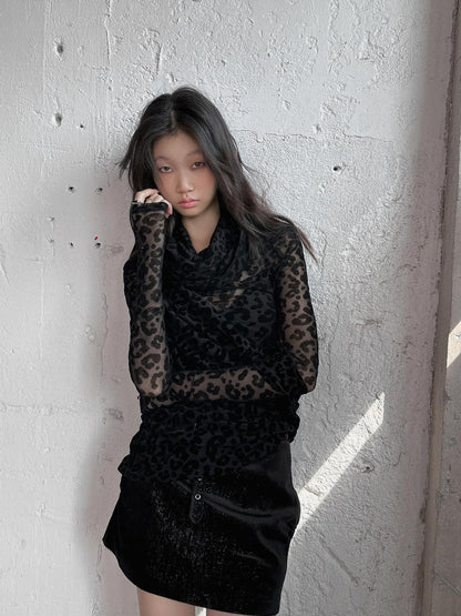 FULLTIDE Original Design Cropped One Shoulder Solid Flocked Women Black Two Piece T-Shirt