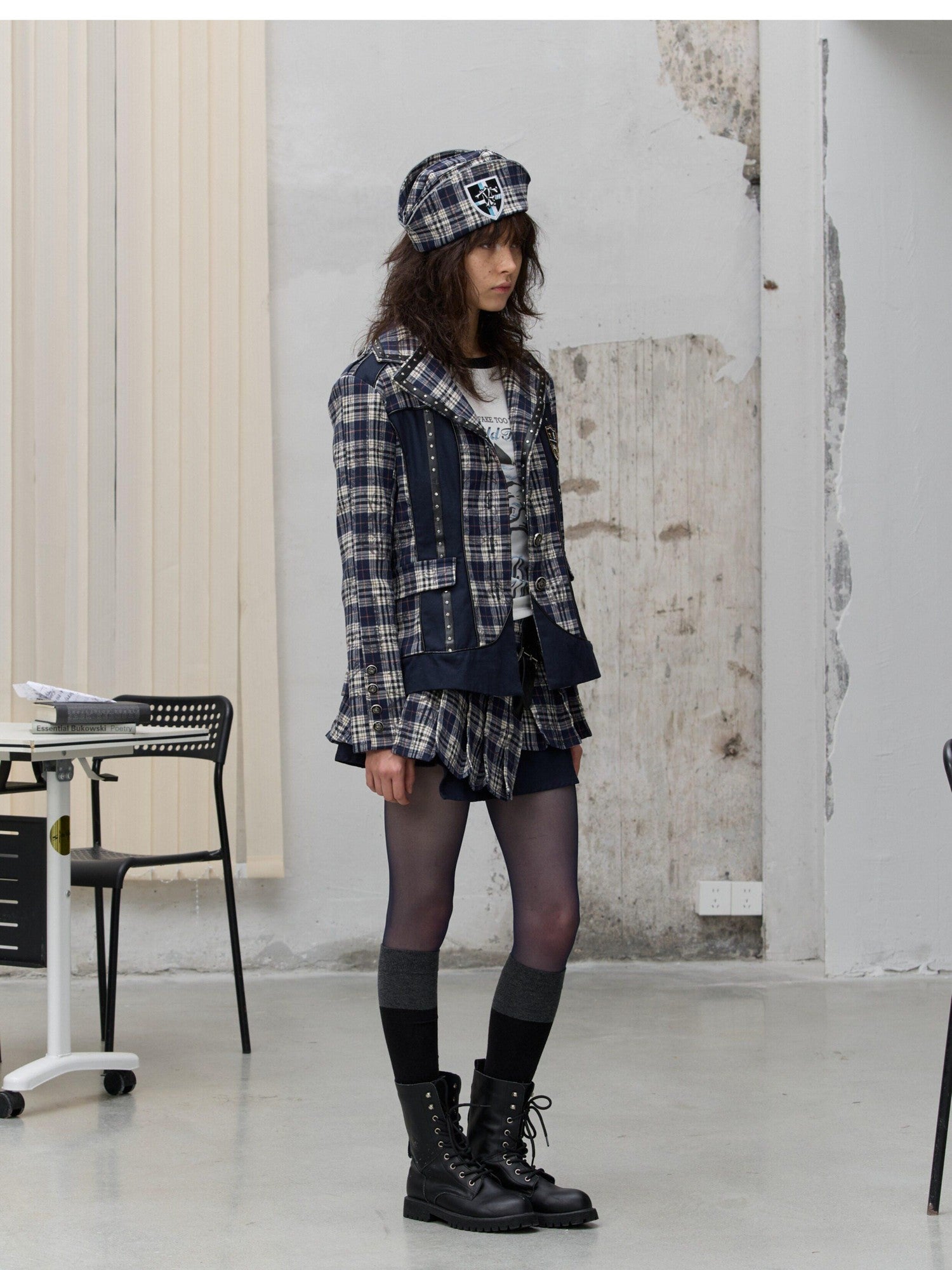 FULLTIDE Plaid Graffiti Asymmetric Pleated Low Waist Women&