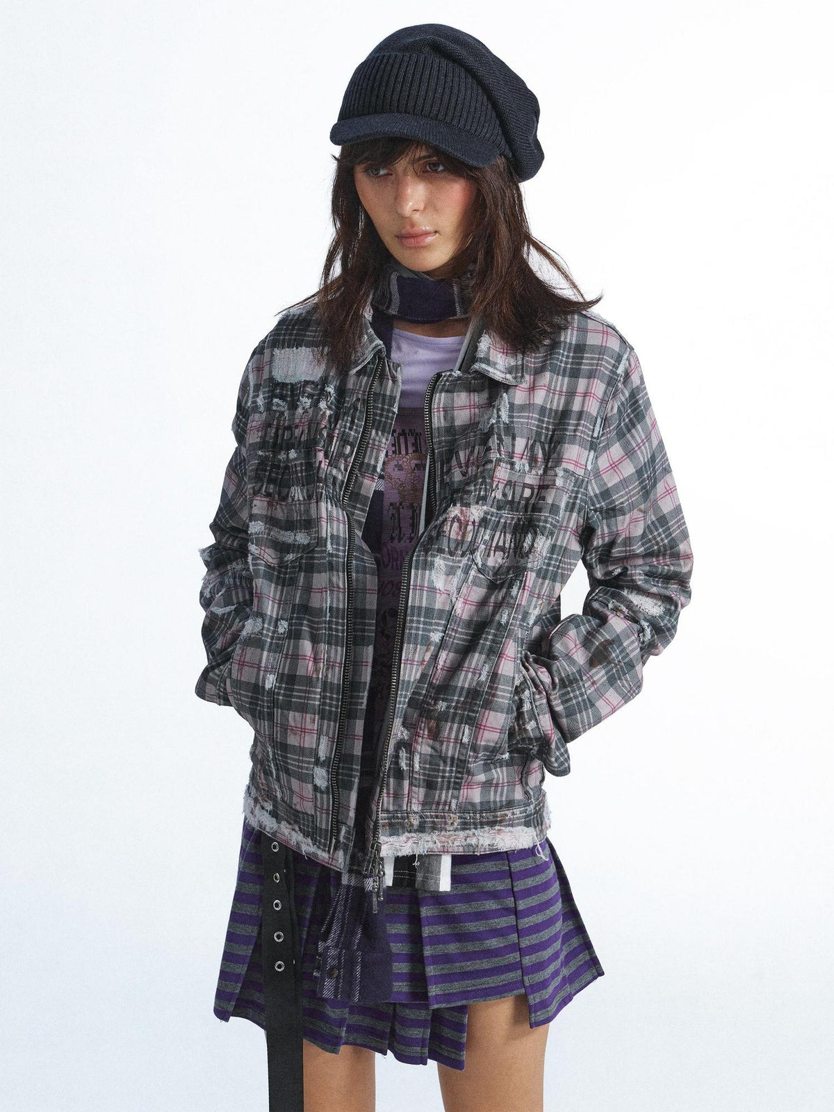 FULLTIDE Plaid Graffiti Print Distressed Frayed Raw Hem Women&