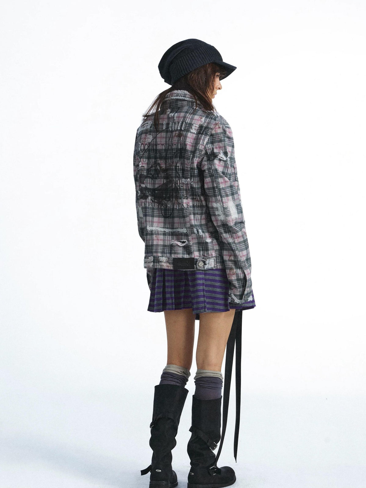 FULLTIDE Plaid Graffiti Print Distressed Frayed Raw Hem Women&