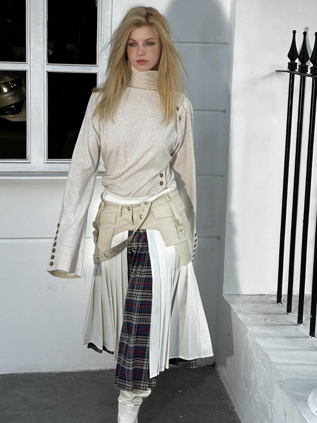 FULLTIDE Pleated A Line Mid Waist Suspenders Women Plaid Poly Cotton Blend Midi Skirt