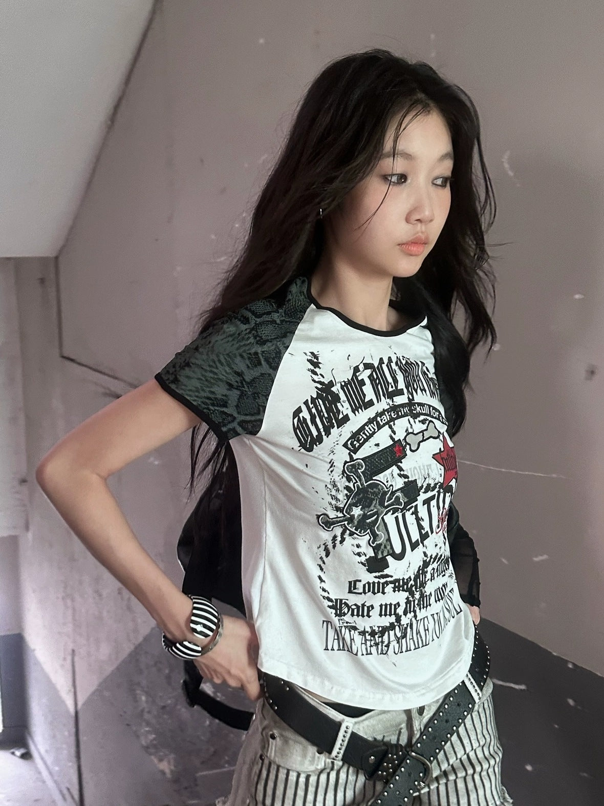 FULLTIDE Printed Cropped Sexy Youth Round Neck Cotton Spandex Women Black Gray T-Shirt