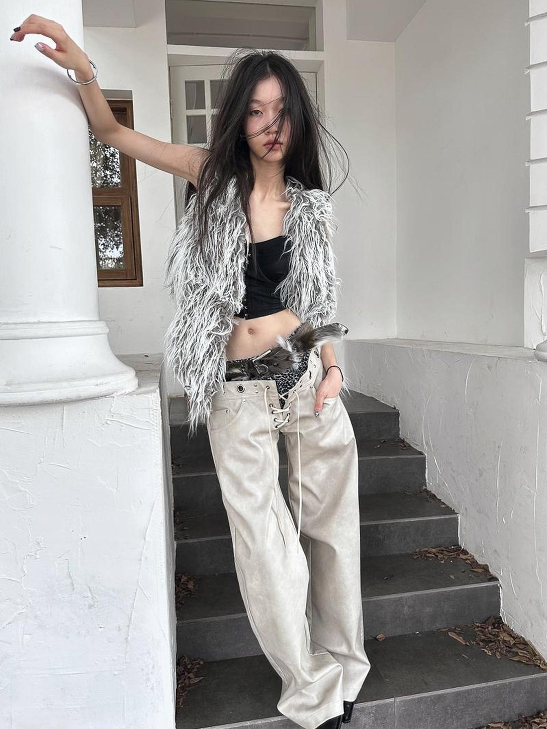 FULLTIDE Soft Faux Fur V Neck Cropped Street Style Women Grey White Khaki Gradient Vest