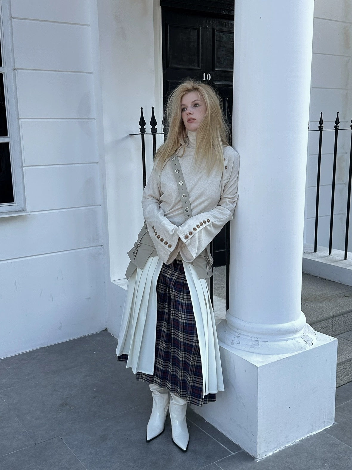 FULLTIDE Soft Sheep Wool Sleeveless Commuter Knit Women Regular Fit T-Shirt