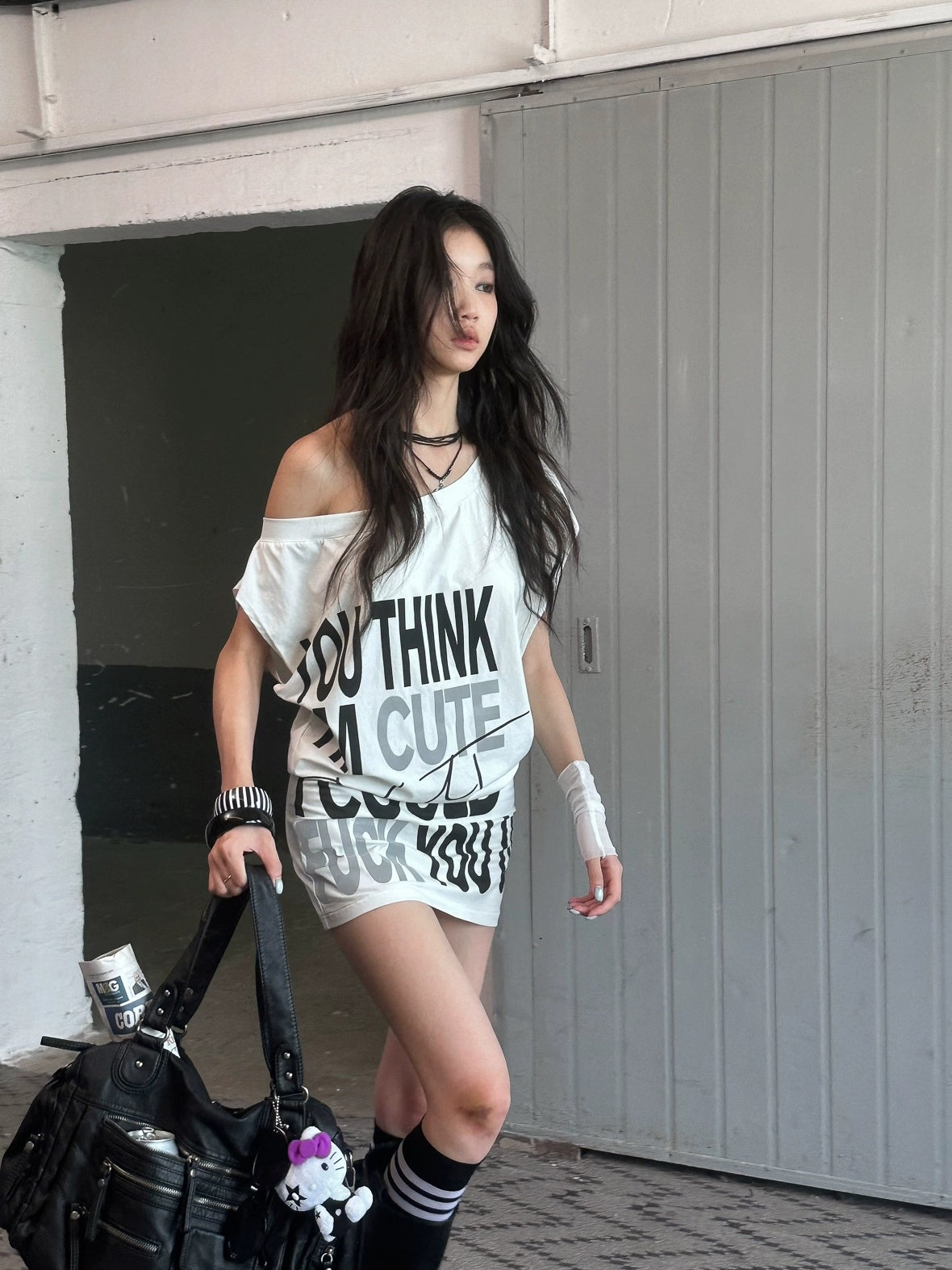 FULLTIDE Stretch Cotton Sleeveless Midlength Street Women Round Neck Black T-Shirt