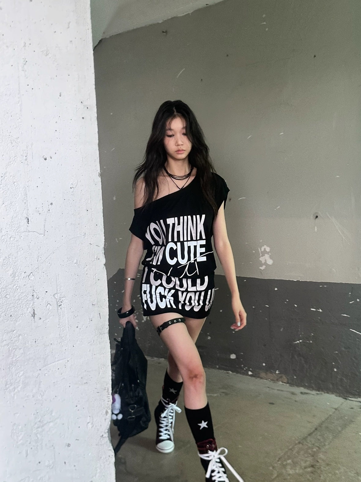 FULLTIDE Stretch Cotton Sleeveless Midlength Street Women Round Neck Black T-Shirt