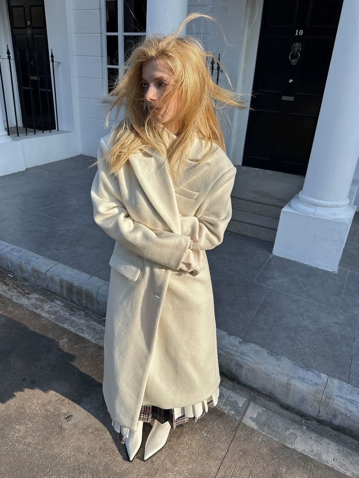 FULLTIDE Warm Lambswool Blend Notched Lapel Single Breasted Women Long Coat