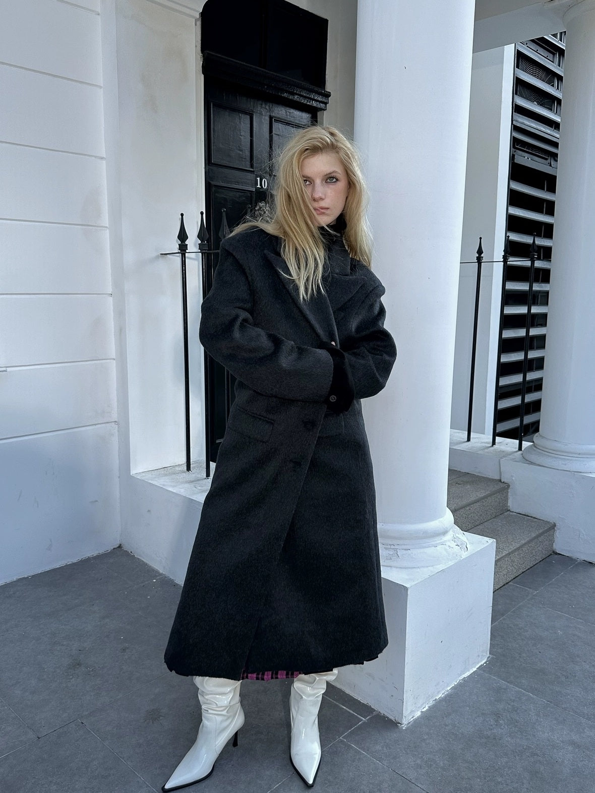 FULLTIDE Warm Lambswool Blend Notched Lapel Single Breasted Women Long Coat