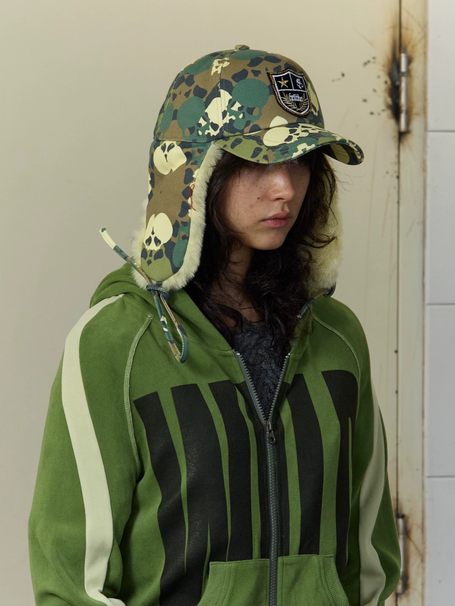 FULLTIDE Warm Thick Camouflage Wide Brim Distressed Cotton Zipper Unisex Hat