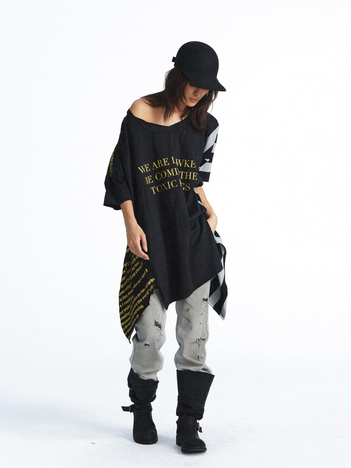 FULLTIDE Washed Distressed Letter Patchwork Asymmetric Women&