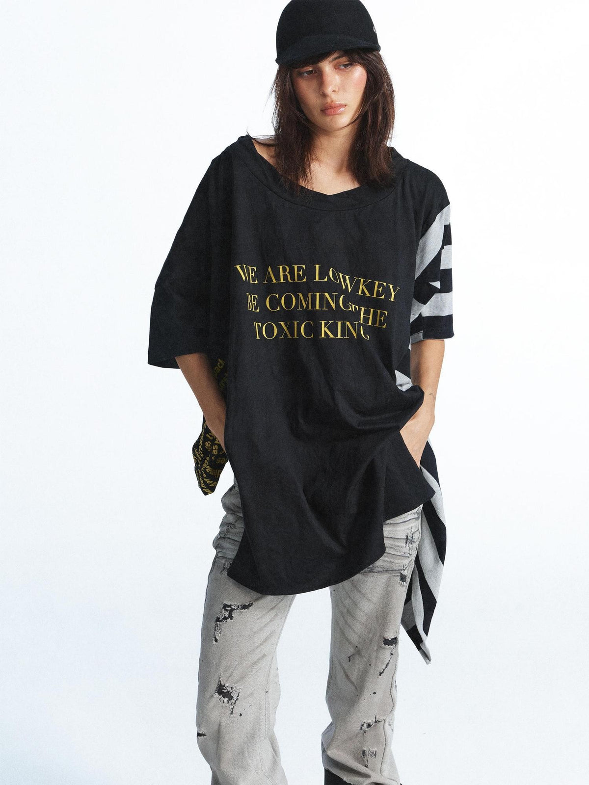 FULLTIDE Washed Distressed Letter Patchwork Asymmetric Women&