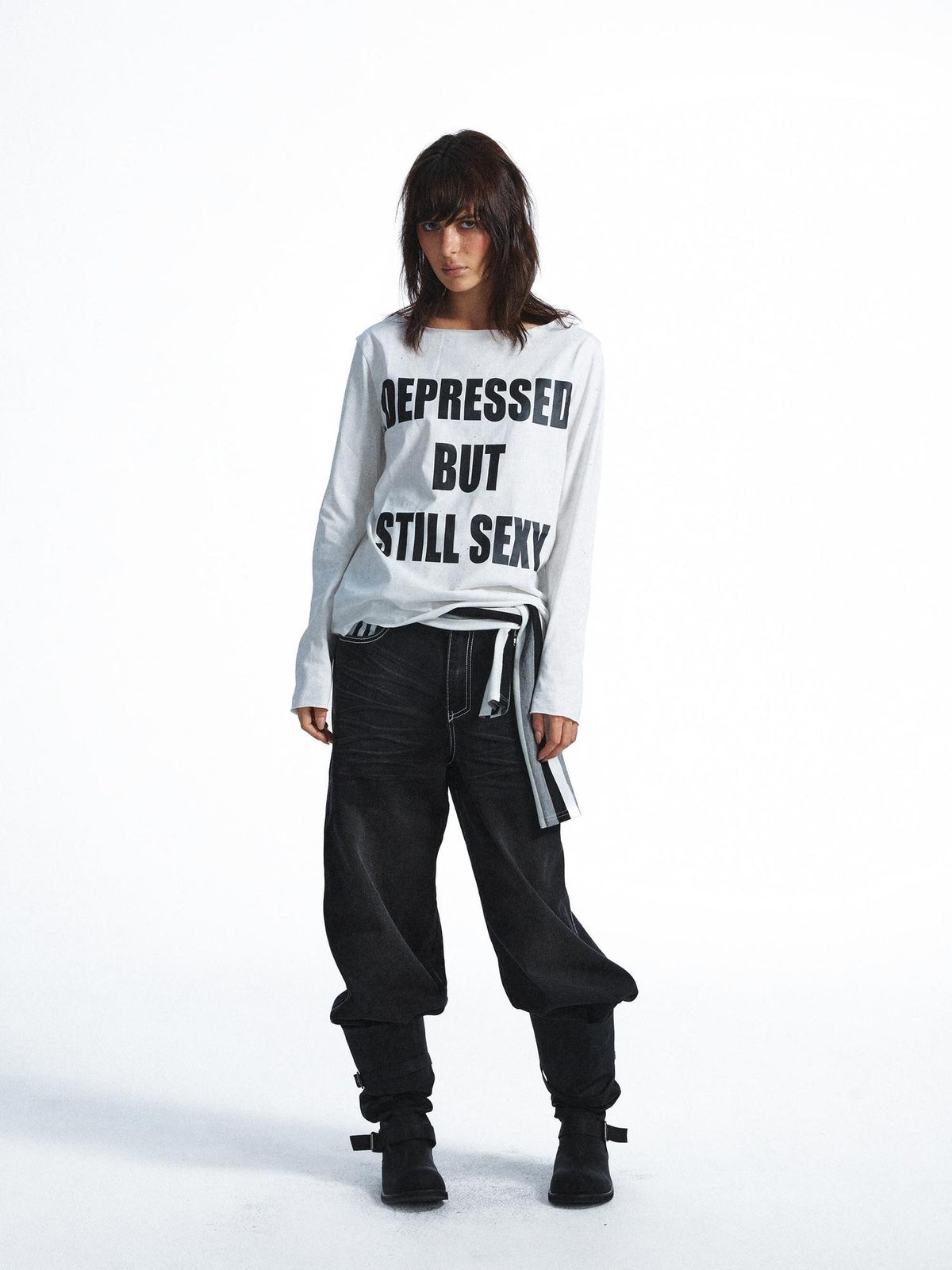 FULLTIDE Washed Distressed Rhinestone Letter Print Women&