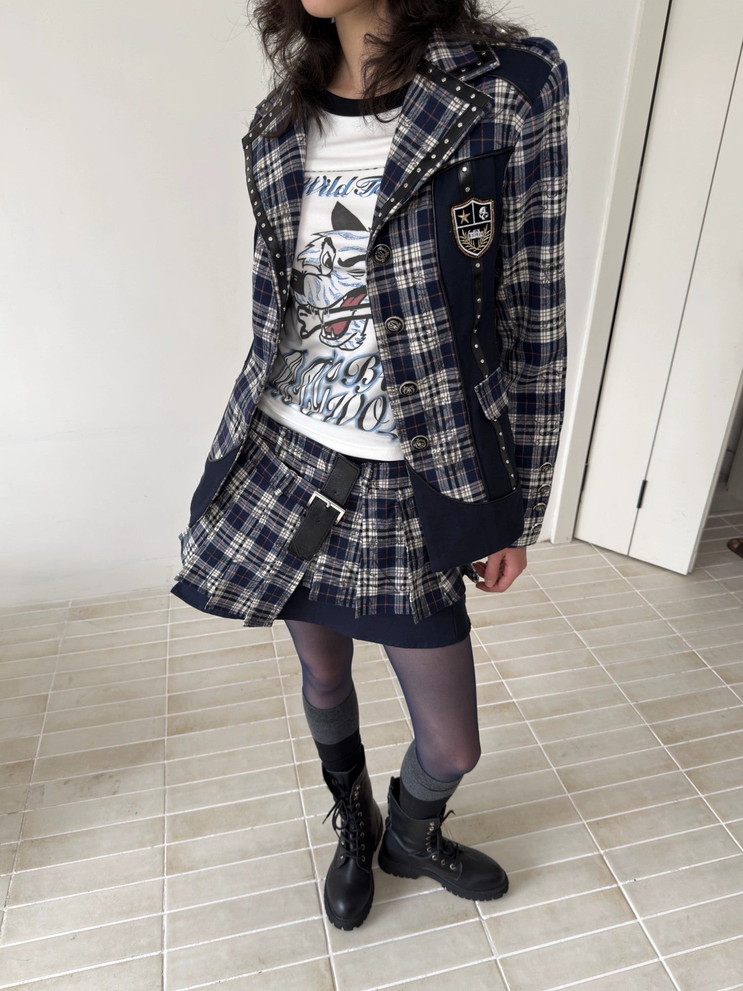 FULLTIDE Wrinkle Resistant Silk Lined Pleated Asymmetric Low Waist Punk Plaid Mini Skirt