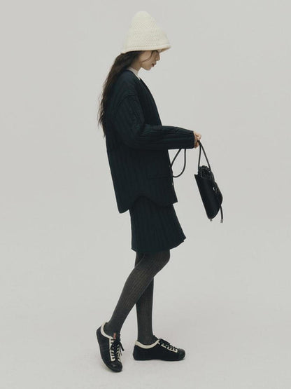 FUSSED 24aw Navy Quilted Down Coat With 90 Percent White Duck Feather