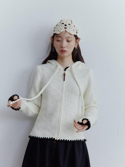 FUSSED Almond Cream Contrast Shell Embroidery Hooded Zippered Women&