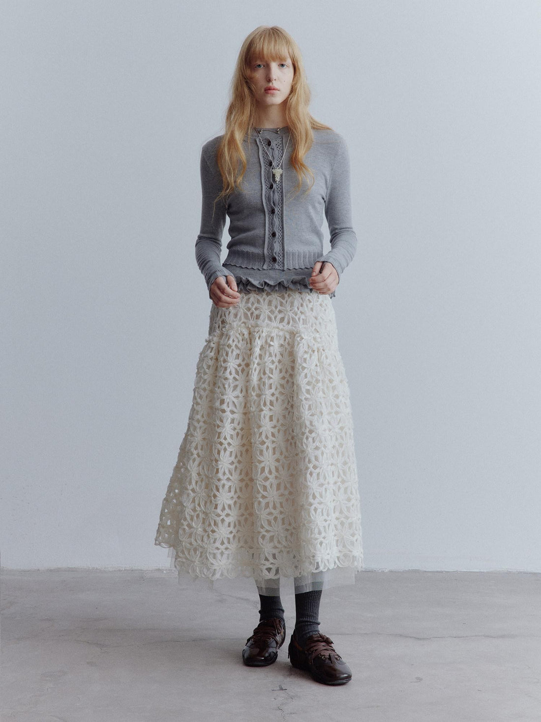 FUSSED Almond White Cutout Floral Heavy 3d Spliced Women&