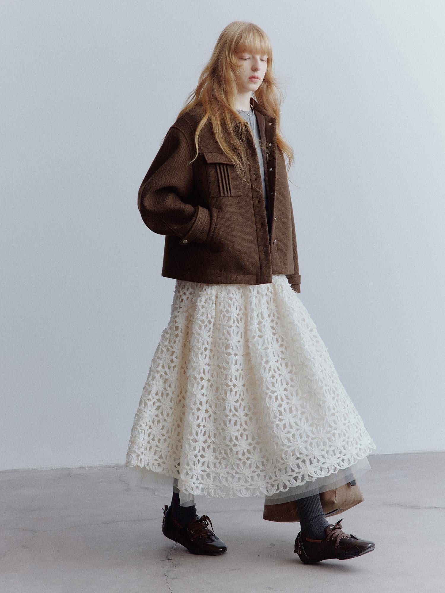 FUSSED Almond White Cutout Floral Heavy 3d Spliced Women&