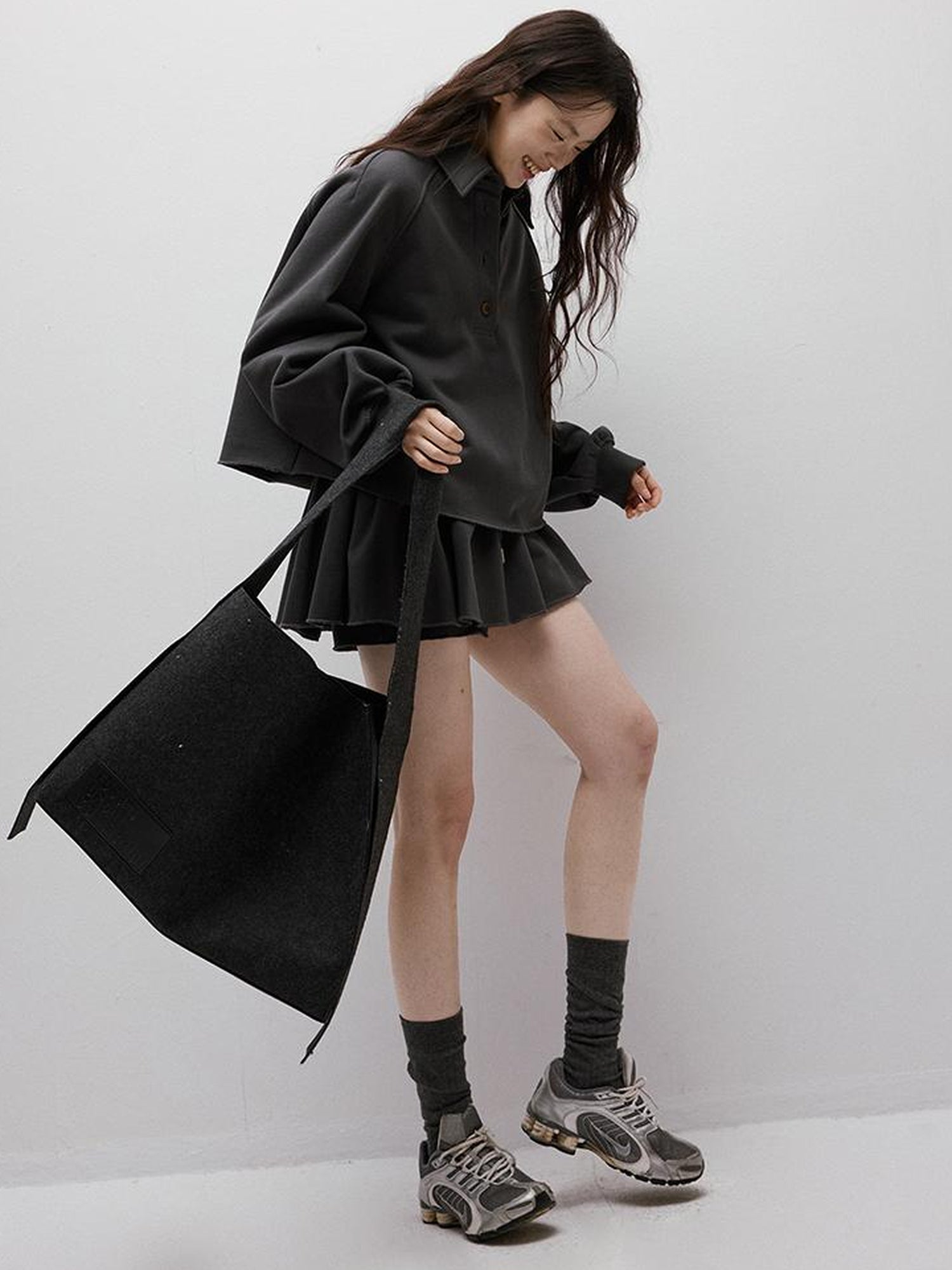 FUSSED Anti Static Thermal Pleated Skirt Pants In Meteor Grey