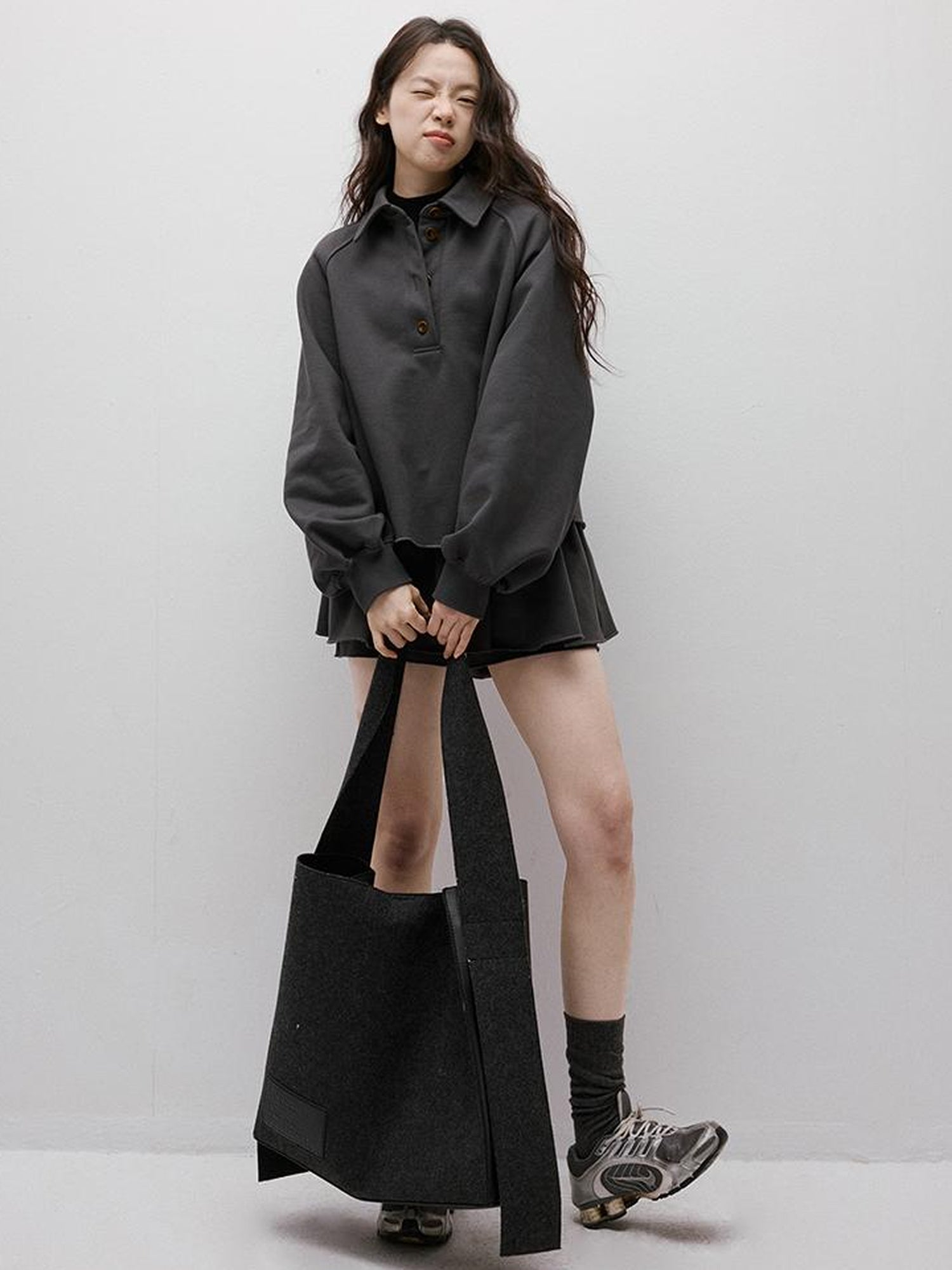 FUSSED Anti Static Thermal Pleated Skirt Pants In Meteor Grey