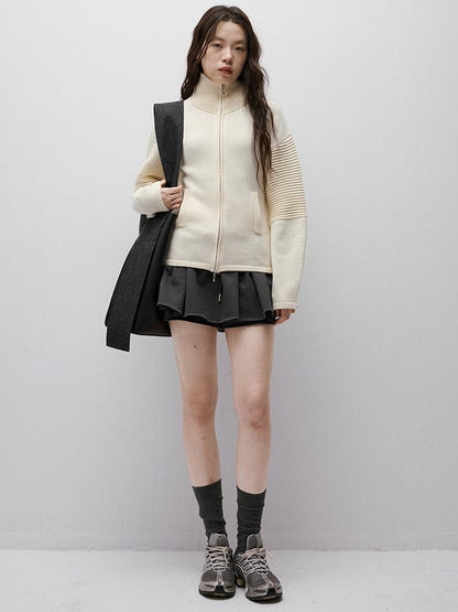FUSSED Anti Static Thermal Pleated Skirt Pants In Meteor Grey