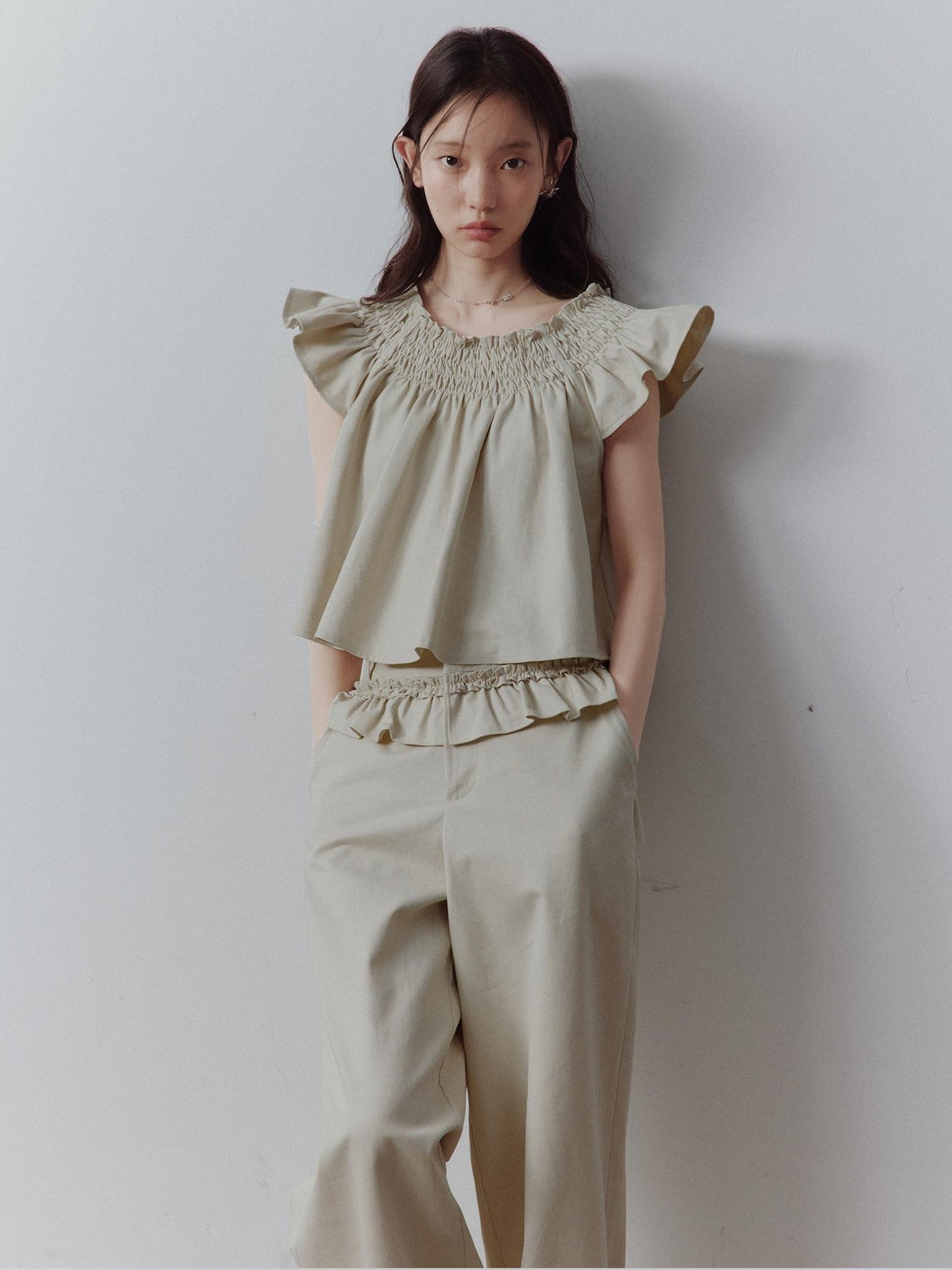 FUSSED Apricot Gray Ruched Babydoll Flutter Sleeve Women&