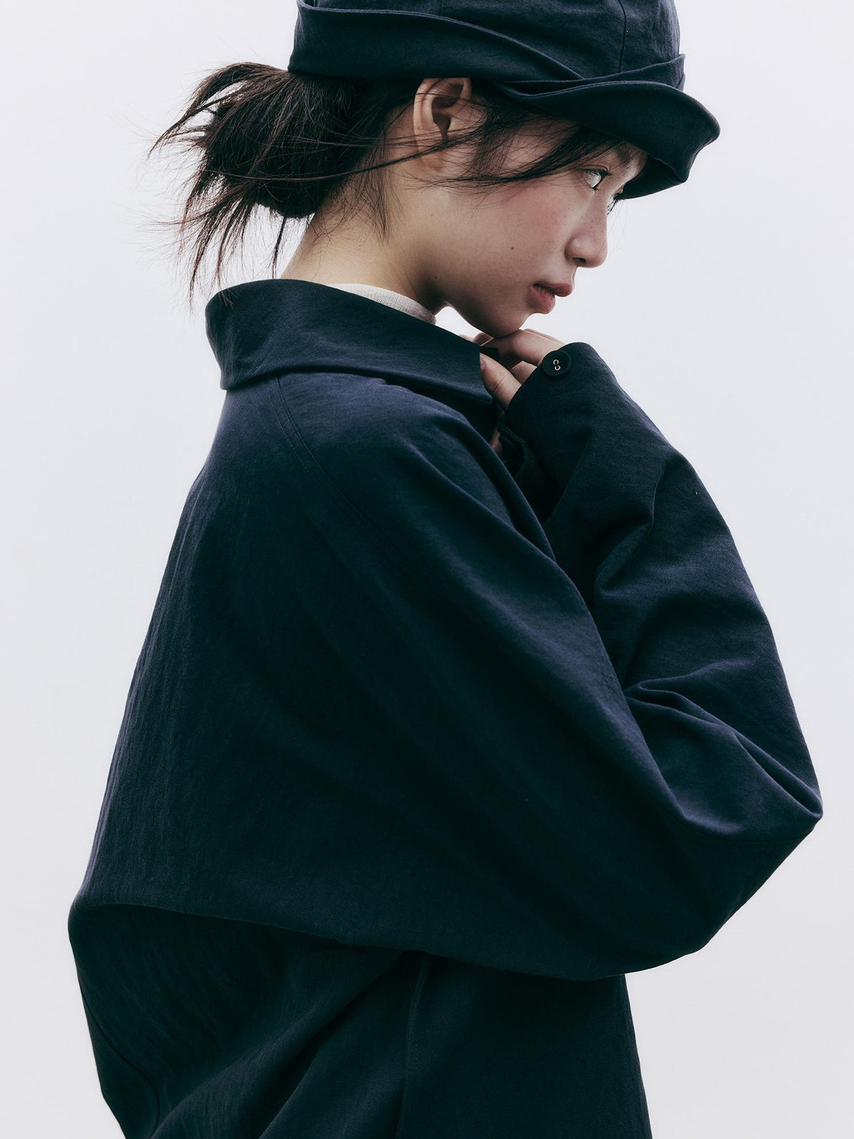 FUSSED Asymmetric Collar Raglan Sleeve Cotton Women&