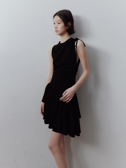 FUSSED Asymmetric Deconstructed Pleated Aline Women&