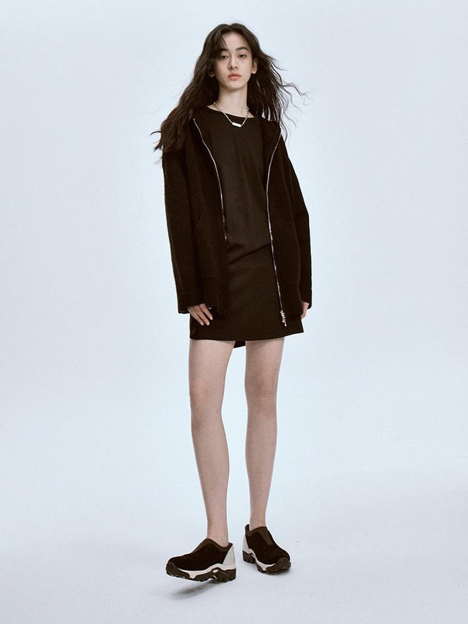 FUSSED Black Solid Relaxed Fit Women&