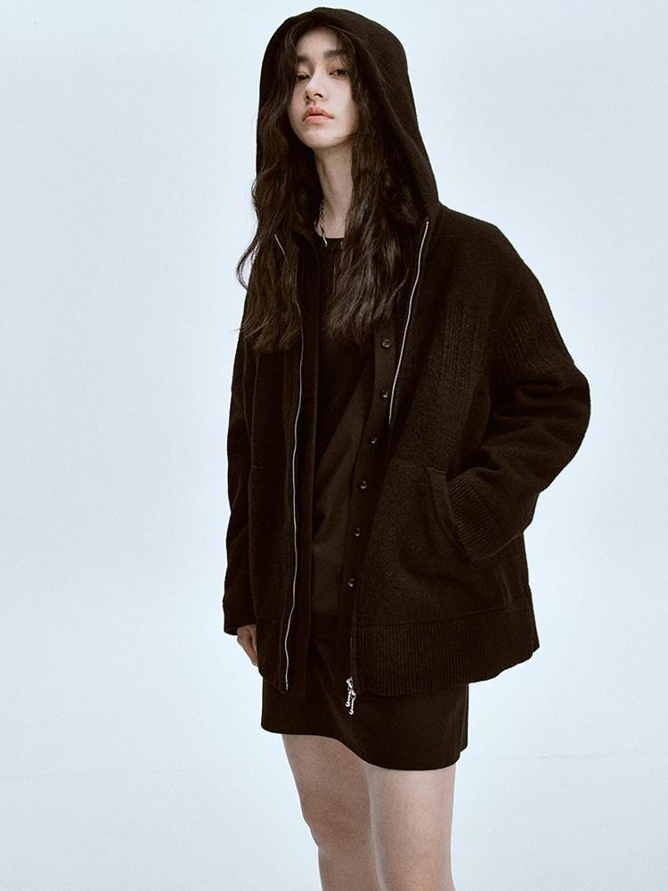 FUSSED Black Solid Relaxed Fit Women&