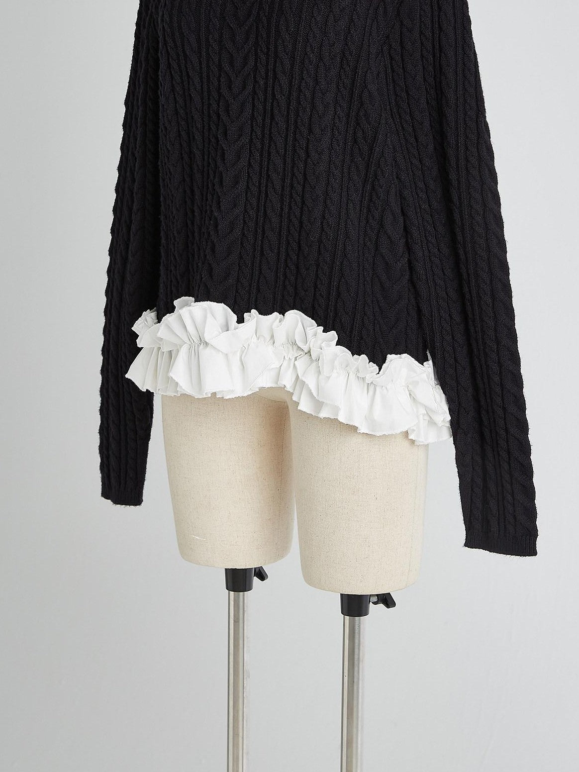 FUSSED Black White 3d Floral Lace Rope Cable Ruffle Women&