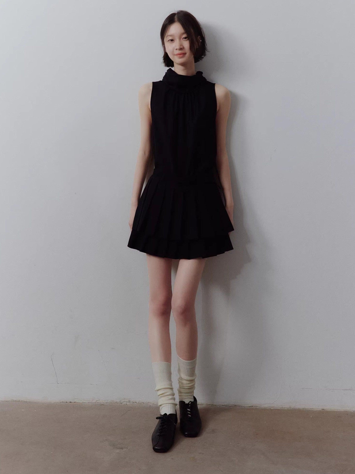 FUSSED Classic Black Layered Splice Double Pleat Tie Women&