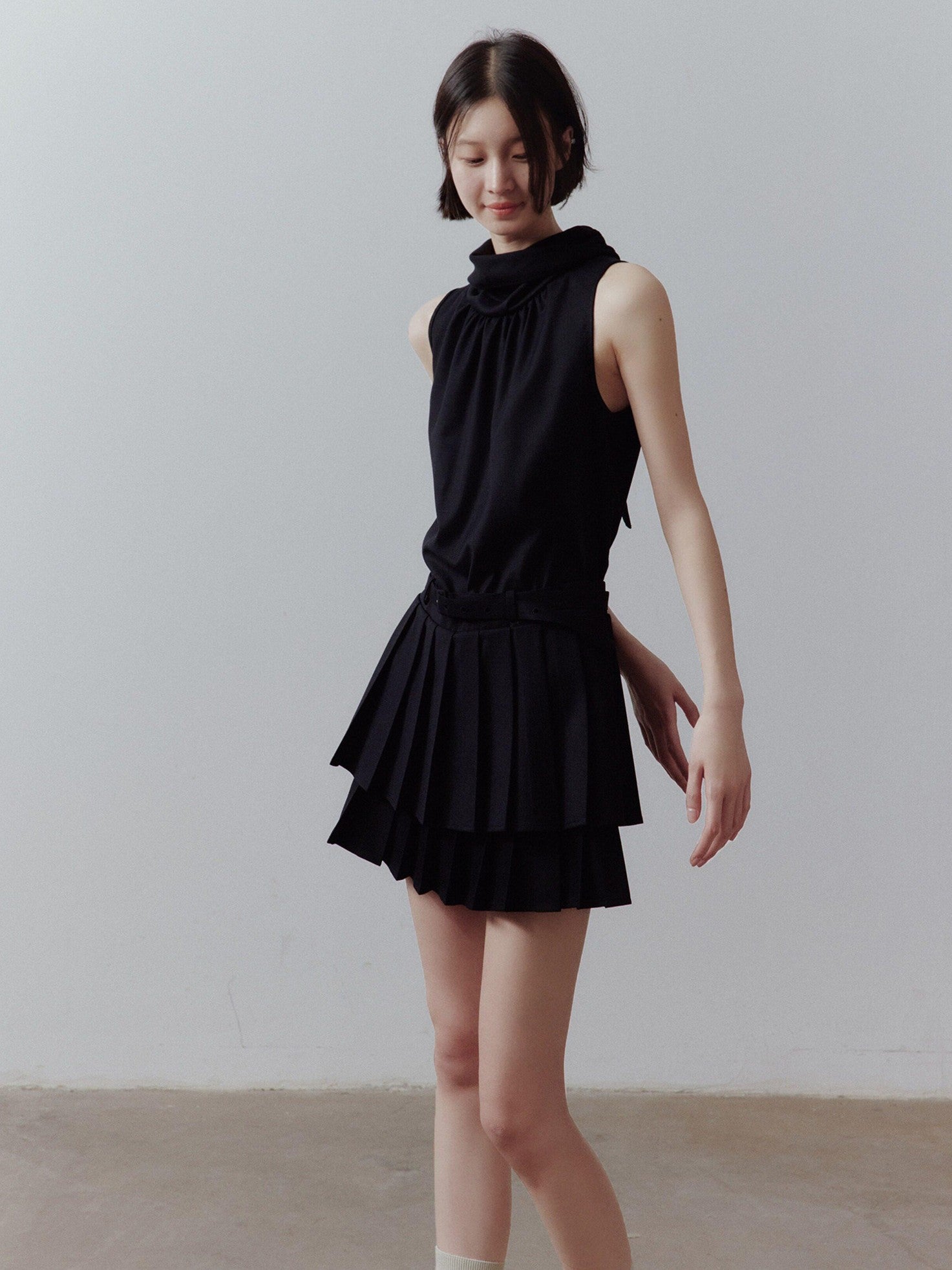 FUSSED Classic Black Layered Splice Double Pleat Tie Women&