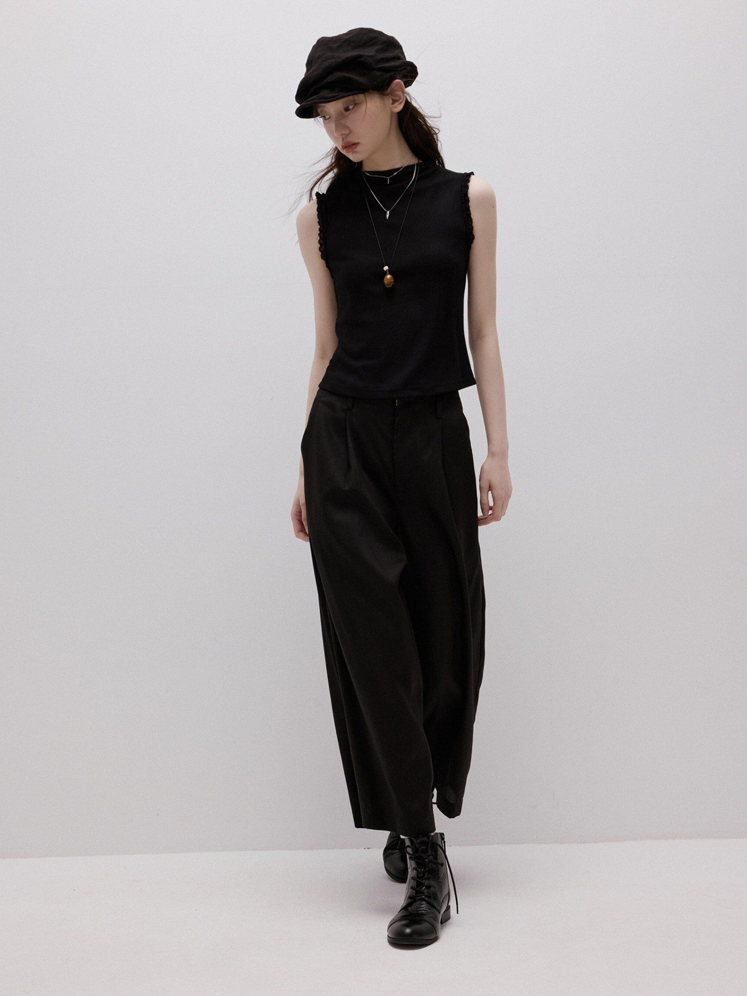 FUSSED Classic Black Straight Zipper Mid Low Waist Women&