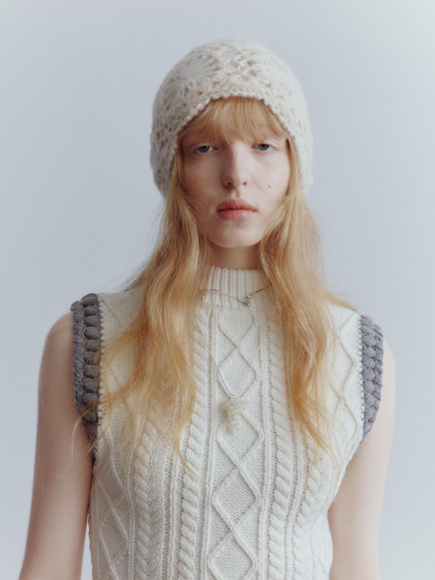 FUSSED Cloud White Hand Crochet Floral 3d Knit Women&