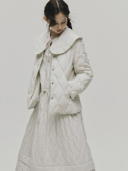 FUSSED Cloud Wrap Diamond Quilted White Down Jacket