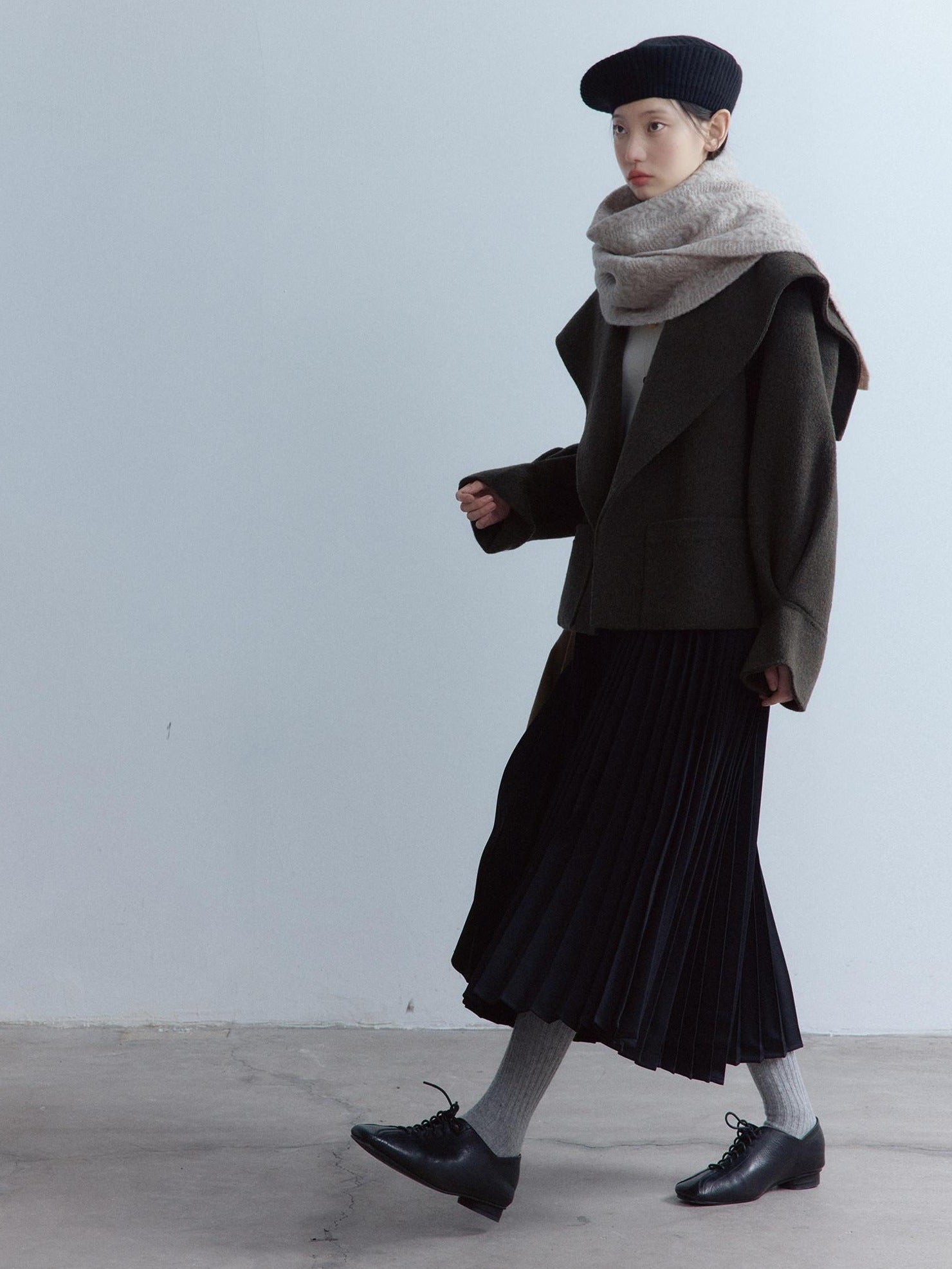 FUSSED Cozy Moss Green V-ceck Oversized Preppy Sweet Youth Long Sleeve Thick Coat