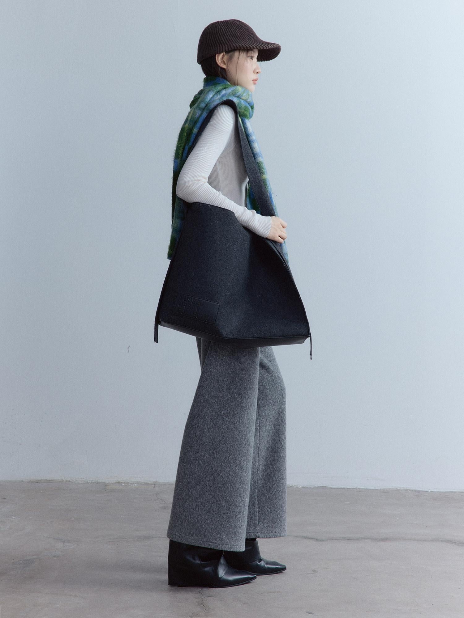 FUSSED Cozy Warm European Plaid Long Women Youth 190X35Cm Blue Green Tartan Scarf