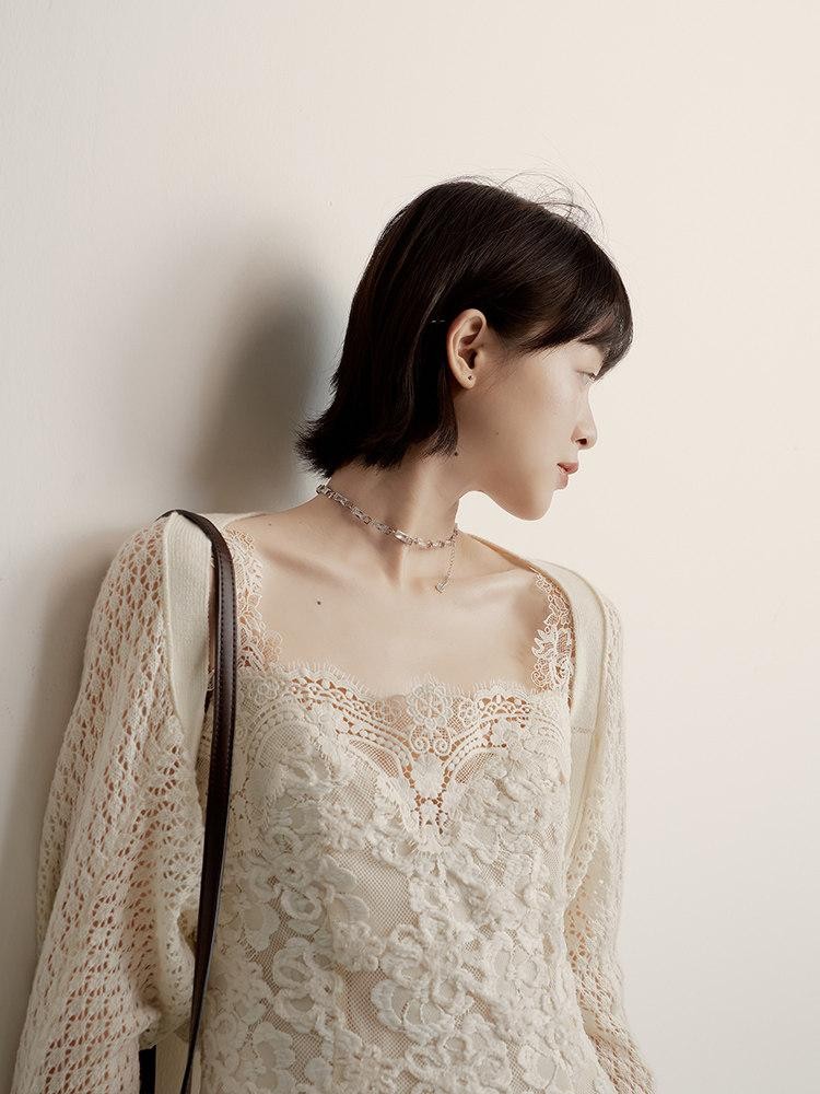FUSSED Cream 3d Embroidery Lace Panel Women&